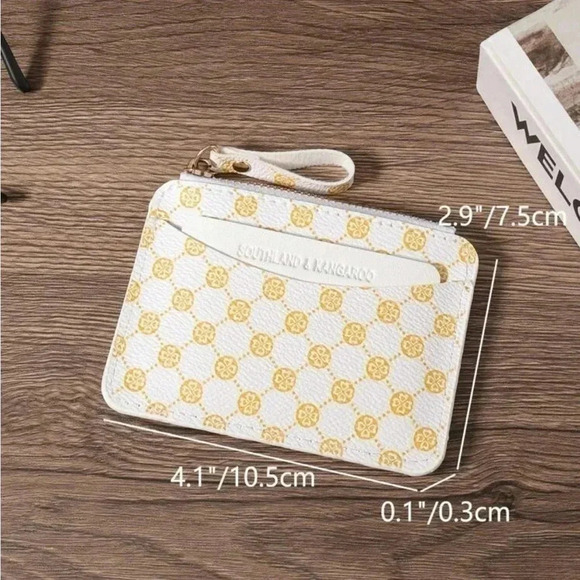 ⚠️Clearance White Small & Slim Cardholder / Wallet - Picture 8 of 8